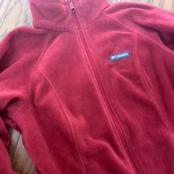 EUC Red Columbia Fleece Jacket - womens - Picture 2 of 5